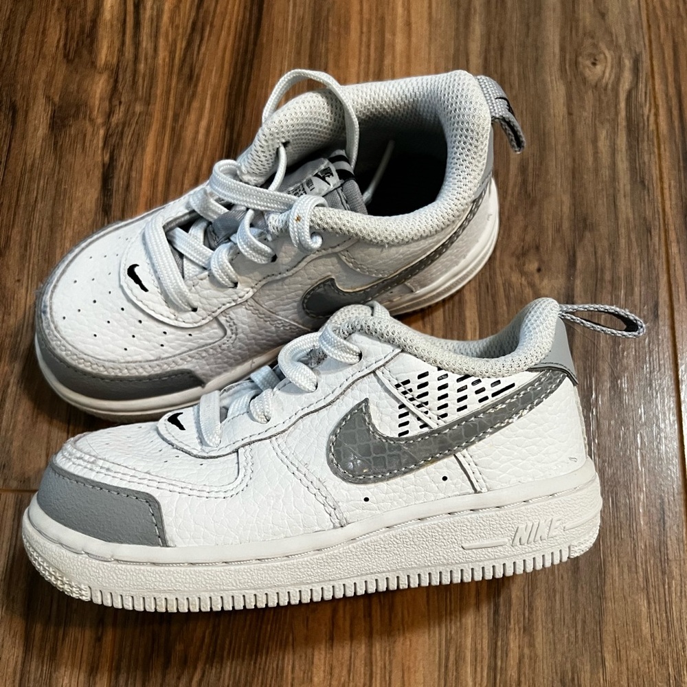 Nike Toddler Sneakers 8C